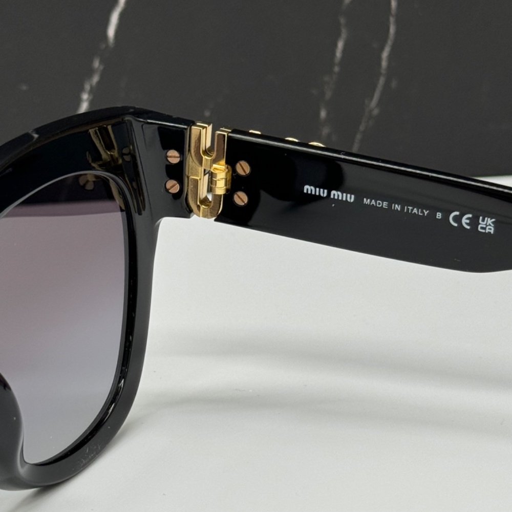 MIU MIU SMUO1Y 1AB5D1
WOMEN SUNGLASSES MUOTYS 1A-5D1 BLACK GREY EYEWEAR - Picture 10 of 15